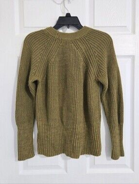 Universal Thread Chunky Knit Raglan Sweater Women’s Small Olive Green